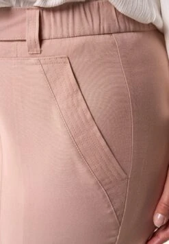 Met Strik Ceintuur - Pantalon Classique - Pink 9 Met Strik Ceintuur - Pantalon Classique - Pink -Ms Mode 8f129716840f4e1f815f23b40717e31f scaled