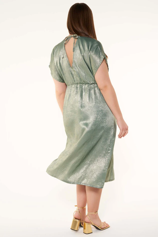 Robe Avec Détails Métalliques 4 Robe Avec Détails Métalliques – Image 4