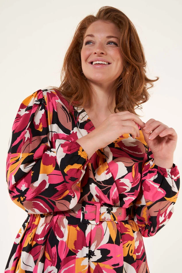 Robe Avec Une Ceinture 7 Robe Avec Une Ceinture – Image 7