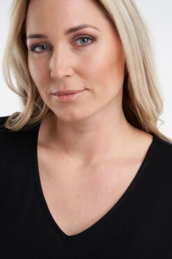 2 T-shirts Avec Col En V -Ms Mode E28002012 12