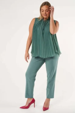 Chemisier Sans Manches Avec Détails Plissés 13 Chemisier Sans Manches Avec Détails Plissés -Ms Mode K30026071 13