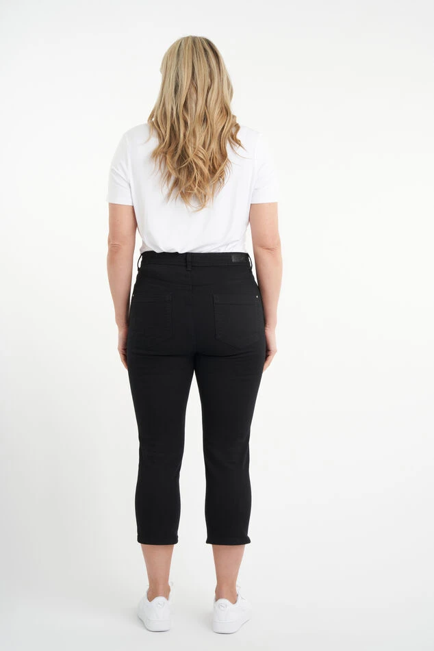 Jean 3/4 Moulant Taille Haute CHERRY 4 Jean 3/4 Moulant Taille Haute CHERRY – Image 4